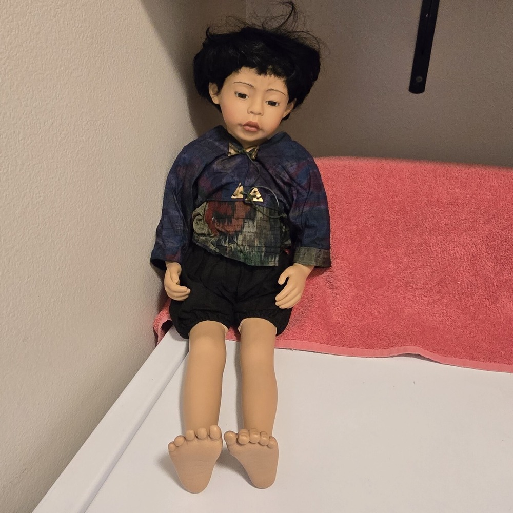 Gotz Philip Heath Children‎ of the World 23" Doll "KIM" 1992 LIMITED EDITION VTG